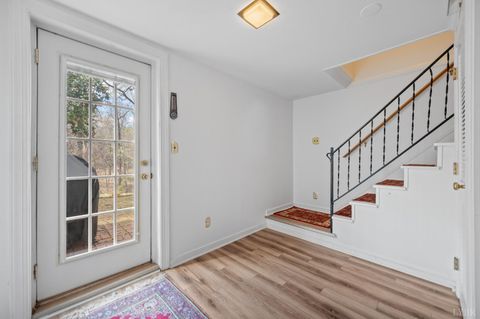 Tiny photo for 1005 Williamsburg Place, Lynchburg, VA 24503 (MLS # 365085)