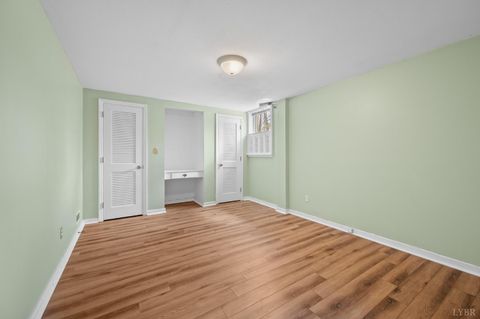 Tiny photo for 1005 Williamsburg Place, Lynchburg, VA 24503 (MLS # 365085)
