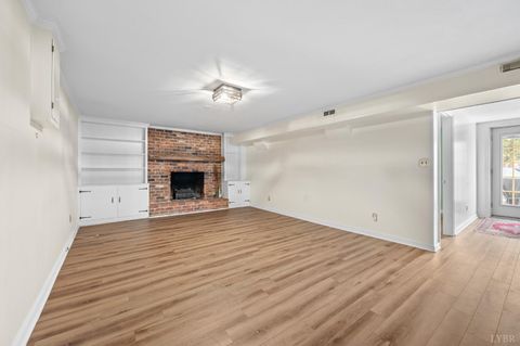 Tiny photo for 1005 Williamsburg Place, Lynchburg, VA 24503 (MLS # 365085)