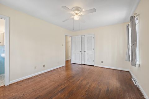 Tiny photo for 1005 Williamsburg Place, Lynchburg, VA 24503 (MLS # 365085)
