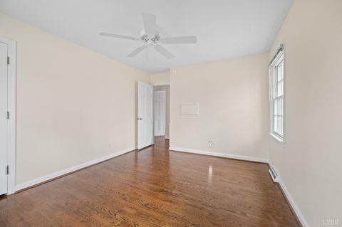 Tiny photo for 1005 Williamsburg Place, Lynchburg, VA 24503 (MLS # 365085)