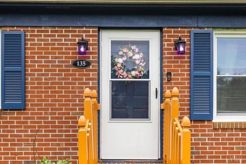 Tiny photo for 135 Brown Street, Appomattox, VA 24522 (MLS # 361119)