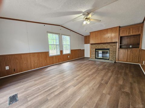 Tiny photo for 7962 Five Forks Road, Pamplin, VA 23958 (MLS # 365813)