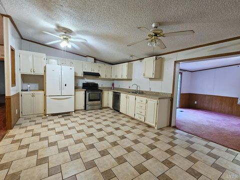 Tiny photo for 7962 Five Forks Road, Pamplin, VA 23958 (MLS # 365813)