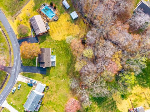 Tiny photo for 209 Stonehouse Drive, Lynchburg, VA 24502 (MLS # 365304)