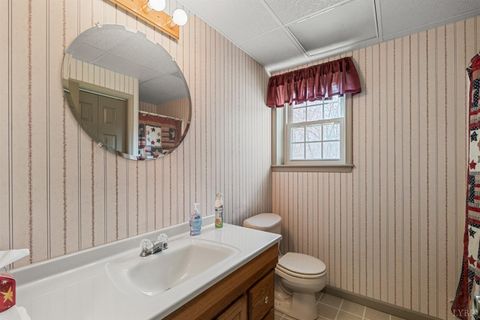 Tiny photo for 209 Stonehouse Drive, Lynchburg, VA 24502 (MLS # 365304)