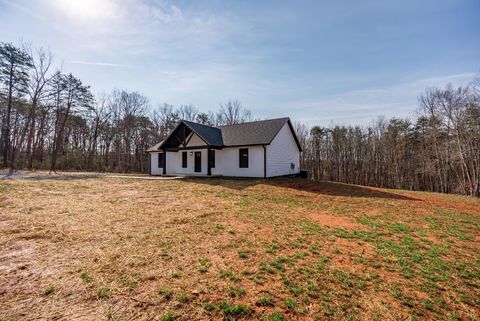 Tiny photo for 2541 MITCHELL MILL Road, Gladys, VA 24554 (MLS # 362027)