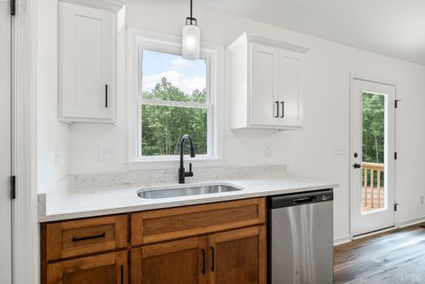 Tiny photo for 2541 MITCHELL MILL Road, Gladys, VA 24554 (MLS # 362027)