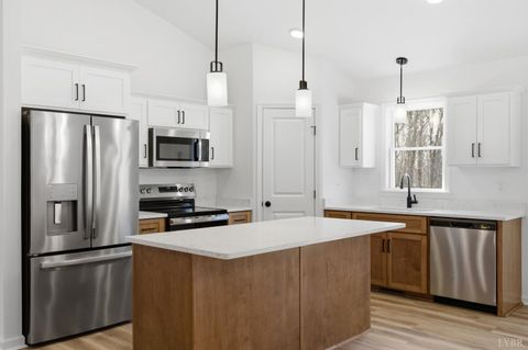 Tiny photo for 2541 MITCHELL MILL Road, Gladys, VA 24554 (MLS # 362027)