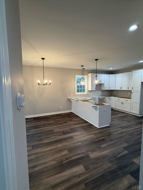 Tiny photo for 1006 Virginia Byway, Bedford, VA 24523 (MLS # 364532)