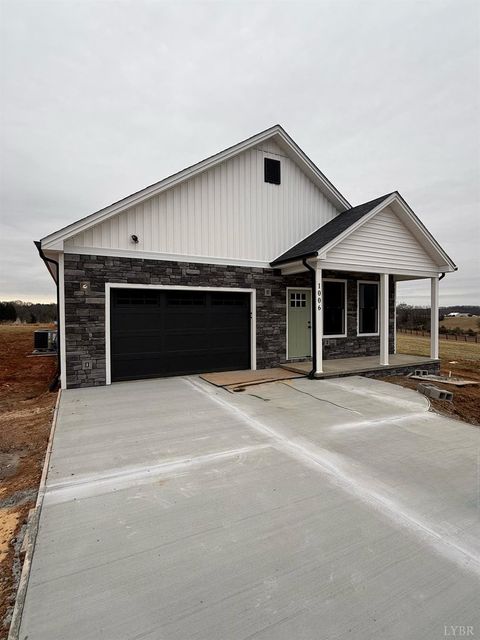 Tiny photo for 1006 Virginia Byway, Bedford, VA 24523 (MLS # 364532)