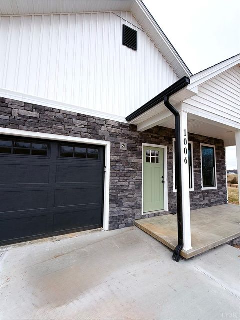 Tiny photo for 1006 Virginia Byway, Bedford, VA 24523 (MLS # 364532)