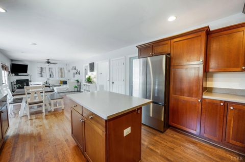 Tiny photo for 117 Marguerite Drive, Lynchburg, VA 24502 (MLS # 365702)