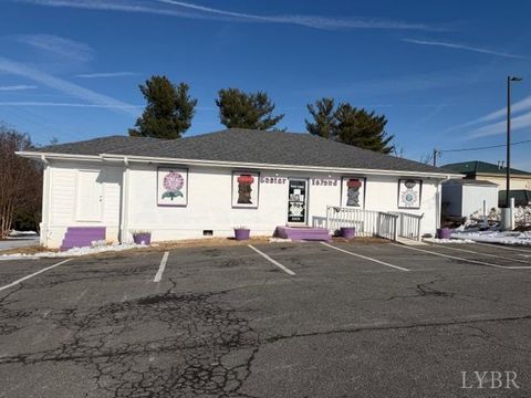 Tiny photo for 5505 White Oak Drive, Lynchburg, VA 24502 (MLS # 364410)