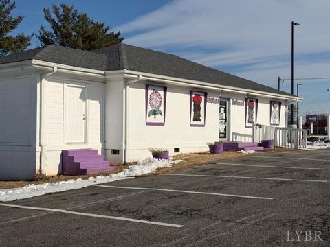 Tiny photo for 5505 White Oak Drive, Lynchburg, VA 24502 (MLS # 364410)