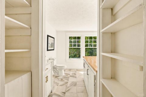 Tiny photo for 119 Fredonia Ave AVE, Lynchburg, VA 24503 (MLS # 366561)