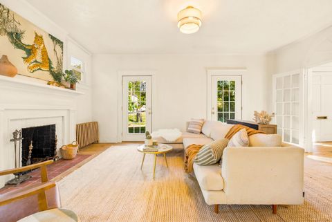 Tiny photo for 119 Fredonia Ave AVE, Lynchburg, VA 24503 (MLS # 366561)