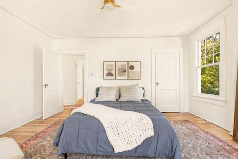 Tiny photo for 119 Fredonia Ave AVE, Lynchburg, VA 24503 (MLS # 366561)