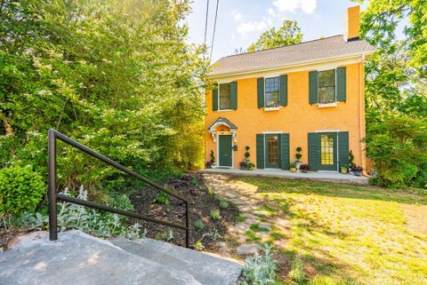 Tiny photo for 119 Fredonia Ave AVE, Lynchburg, VA 24503 (MLS # 366561)