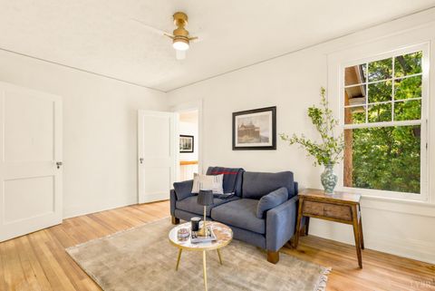 Tiny photo for 119 Fredonia Ave AVE, Lynchburg, VA 24503 (MLS # 366561)