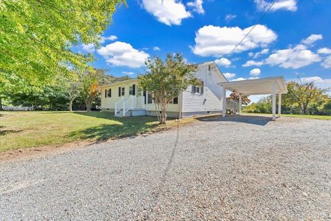 Tiny photo for 4152 Blue Ridge Drive, Gretna, VA 24557 (MLS # 363511)