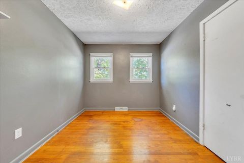 Tiny photo for 4152 Blue Ridge Drive, Gretna, VA 24557 (MLS # 363511)