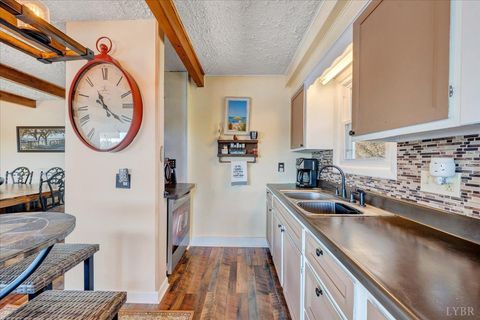 Tiny photo for 3018 Northridge Road, Hardy, VA 24101 (MLS # 363253)