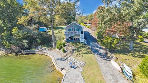 Tiny photo for 3018 Northridge Road, Hardy, VA 24101 (MLS # 363253)