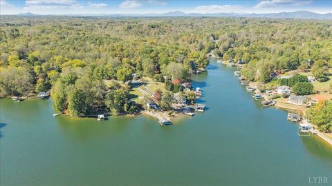 Tiny photo for 3018 Northridge Road, Hardy, VA 24101 (MLS # 363253)