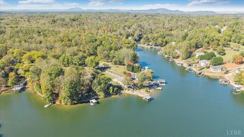 Tiny photo for 3018 Northridge Road, Hardy, VA 24101 (MLS # 363253)