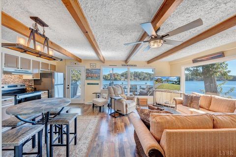 Tiny photo for 3018 Northridge Road, Hardy, VA 24101 (MLS # 363253)