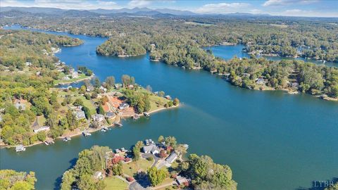 Tiny photo for 3018 Northridge Road, Hardy, VA 24101 (MLS # 363253)