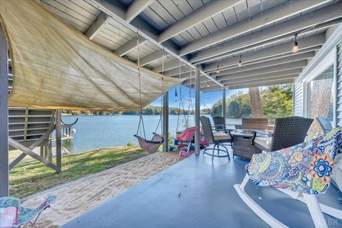 Tiny photo for 3018 Northridge Road, Hardy, VA 24101 (MLS # 363253)