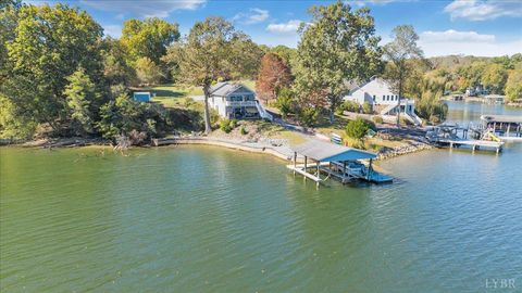 Tiny photo for 3018 Northridge Road, Hardy, VA 24101 (MLS # 363253)