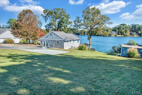 Tiny photo for 3018 Northridge Road, Hardy, VA 24101 (MLS # 363253)