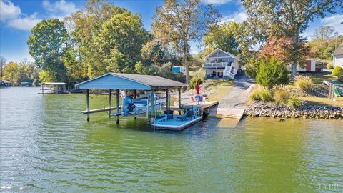 Tiny photo for 3018 Northridge Road, Hardy, VA 24101 (MLS # 363253)