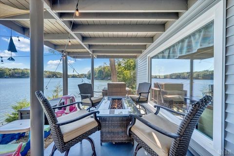 Tiny photo for 3018 Northridge Road, Hardy, VA 24101 (MLS # 363253)