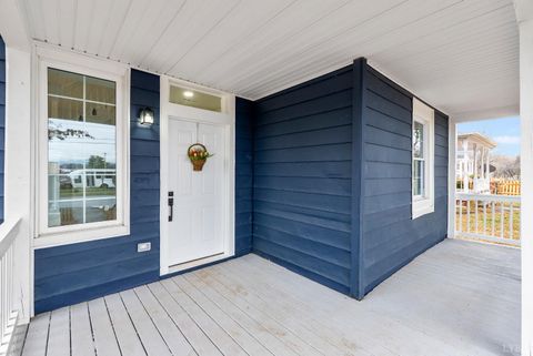 Tiny photo for 404 Euclid Avenue, Lynchburg, VA 24501 (MLS # 364716)