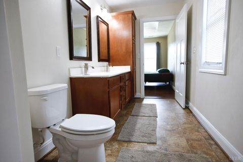 Tiny photo for 212 NE Princeton Circle, Roanoke, VA 24012 (MLS # 365655)