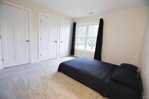 Tiny photo for 212 NE Princeton Circle, Roanoke, VA 24012 (MLS # 365655)