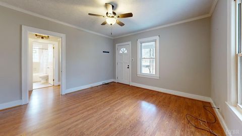 Tiny photo for 108 Parkway Drive, Danville, VA 24521 (MLS # 364632)
