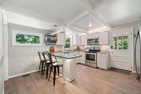 Tiny photo for 892 Franklin Creek Road, Amherst, VA 24521 (MLS # 366237)