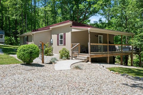 Tiny photo for 892 Franklin Creek Road, Amherst, VA 24521 (MLS # 366237)