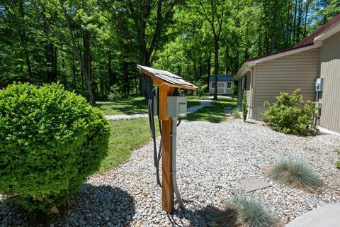 Tiny photo for 892 Franklin Creek Road, Amherst, VA 24521 (MLS # 366237)