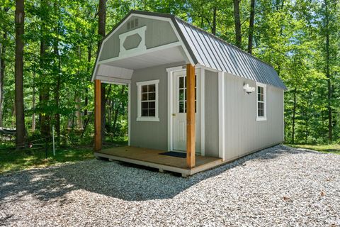 Tiny photo for 892 Franklin Creek Road, Amherst, VA 24521 (MLS # 366237)