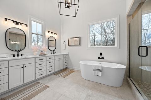 Tiny photo for 1148 Val Terrace Court, Forest, VA 24551 (MLS # 364667)