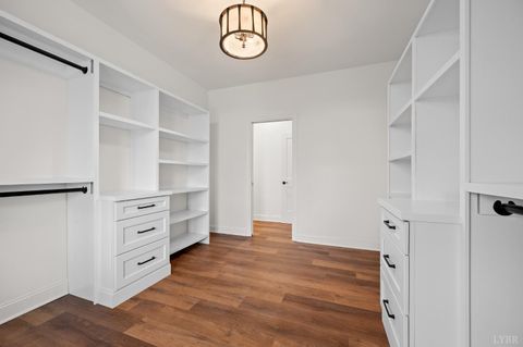 Tiny photo for 1148 Val Terrace Court, Forest, VA 24551 (MLS # 364667)