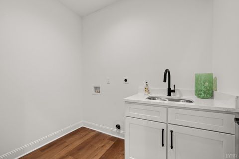 Tiny photo for 1148 Val Terrace Court, Forest, VA 24551 (MLS # 364667)