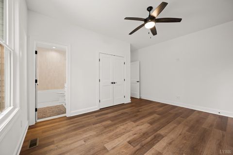 Tiny photo for 1148 Val Terrace Court, Forest, VA 24551 (MLS # 364667)