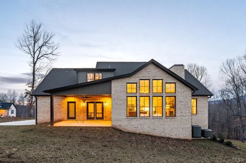 Tiny photo for 1148 Val Terrace Court, Forest, VA 24551 (MLS # 364667)